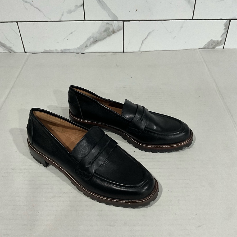 Madewell black leather loafers